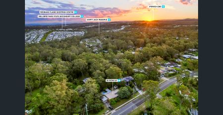 Spacious Family Retreat with Pool and Privacy - Photo 4