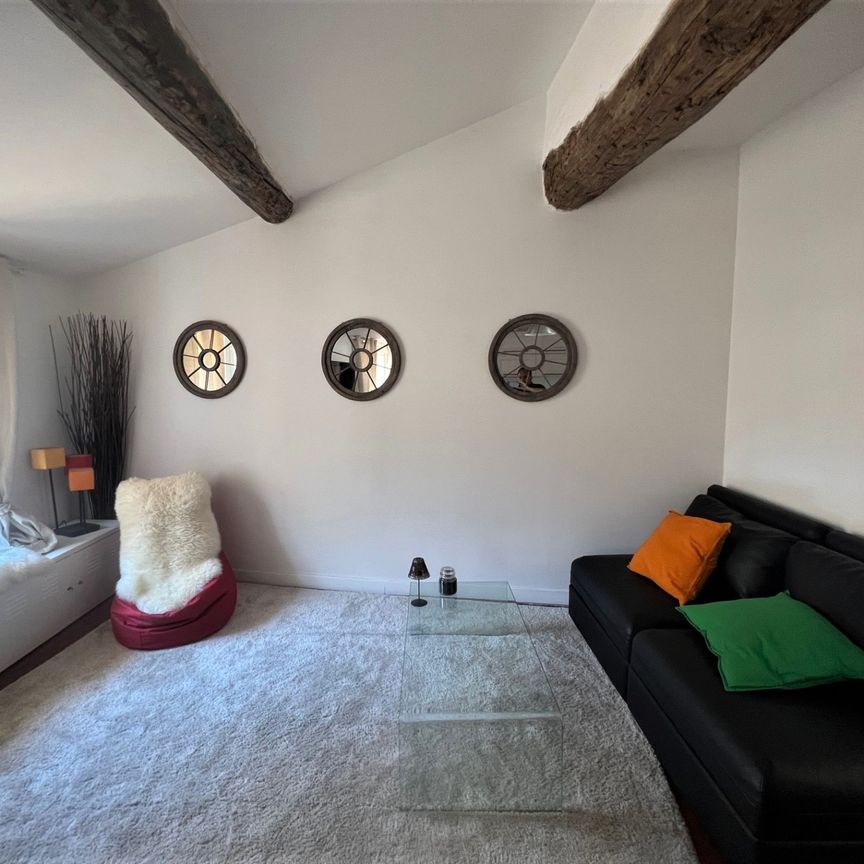 Location Appartement 3 pièces 45m² AIX EN PROVENCE 13100 - Photo 1