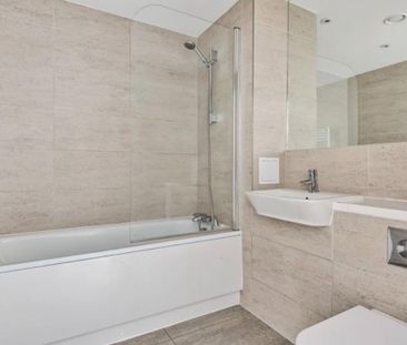 1 Bed Flat, Rye Lane, SE15 - Photo 6