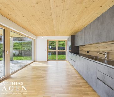 Wohnen im Grünen: 3-Zimmer-Gartenwohnung mit 200 m² Freiraum - Photo 1