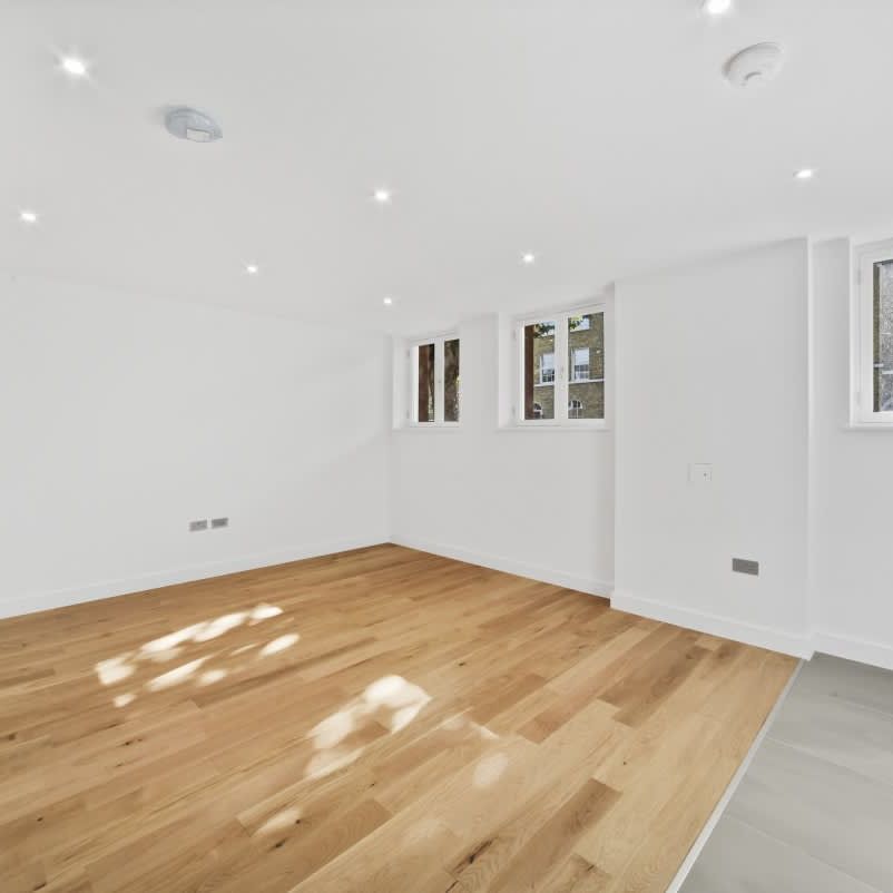 35 Greenwich Park Street London SE10 - Photo 1