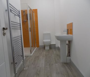 2 bedroom apartment to rent - Photo 6