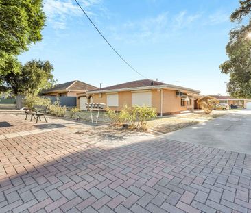 Low Maintenance Living in a Convenient Location - Photo 1