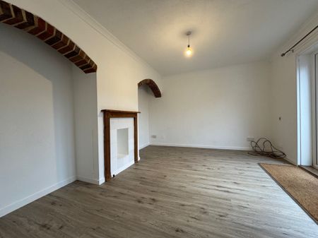 Hazelwood Avenue, Eastbourne - Photo 2