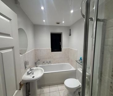 2 bedroom bungalow to rent - Photo 2