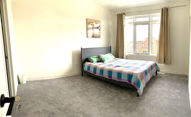 For Lease - 522 Danks Ridge Drive, Ajax, Ontario - Photo 1