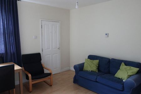3 bedroom house to rent - Photo 2