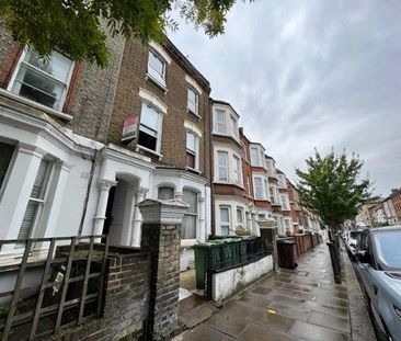 Studio to rent - Photo 6