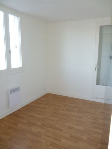 Location Appartement 3 pièces 58m² ORLEANS 45000 - Photo 3
