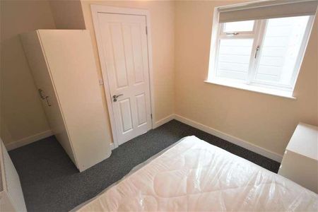 Selmeston Place, Brighton, BN2 - Photo 2