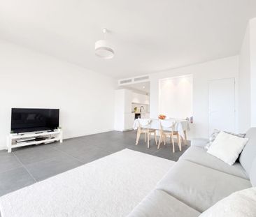 Location Appartement 2 pièces Meublé 58m² VILLEFRANCHE SUR MER 06230 - Photo 1