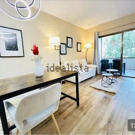 Alquiler de piso en Calle Londres s/n - Photo 1