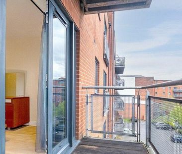 2 bedroom apartment to rent - Photo 3