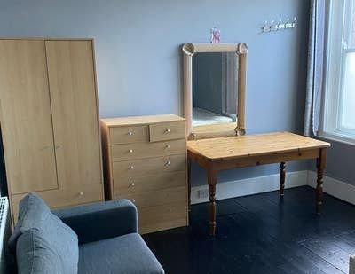 Room in a Shared House, Myddleton Road, N22 - Photo 1