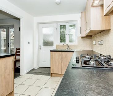 1 bedroom in a house share to rent - Photo 3