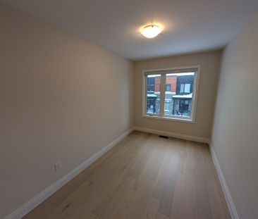 For Lease - 812 Star Private, Kanata, Ontario - Photo 3