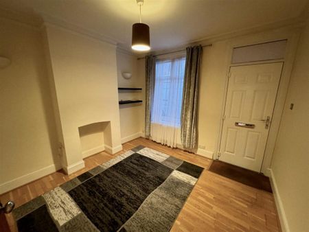 2 bedroom house to rent - Photo 2