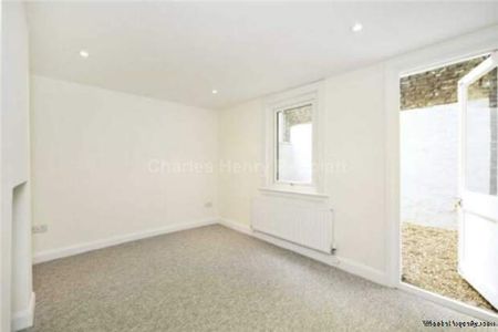 2 bedroom property to rent in London - Photo 3