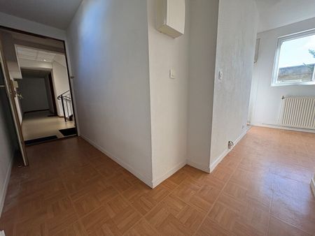 Appartement – Bourg La Reine – 1 pièce – 10m - Photo 5