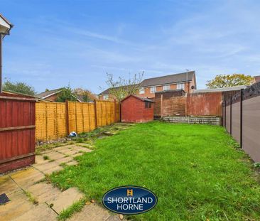 3 bedroom semi-detached house to rent - Photo 4