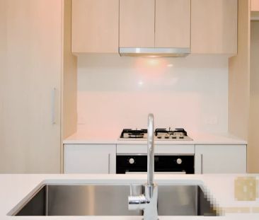 4 bed 2 bath - Photo 5