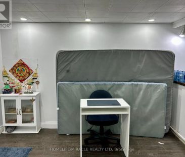 19 HERBERT AVENUE - Photo 5