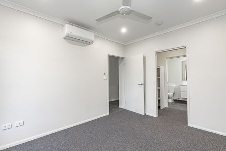 35 Riverlily Circuit, Bohle Plains - Photo 4