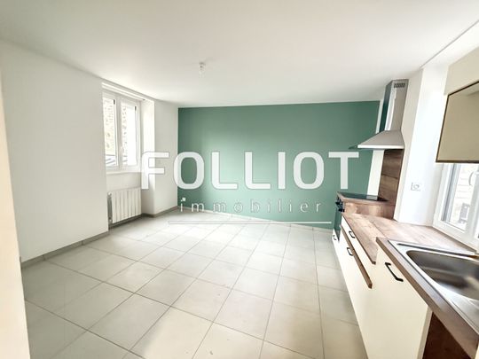 À louer : Appartement duplex T2 de 34,50 m² à Fougères - Photo 1