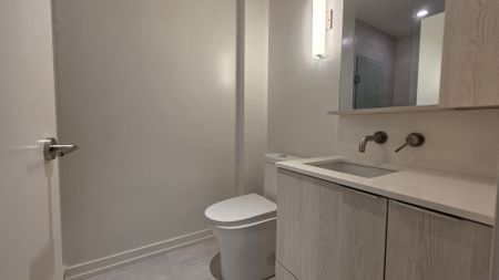 For Lease - 120 Broadway Avenue Unit# 1511, Toronto, Ontario - Photo 2