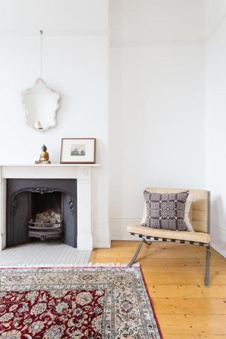 Townhouse in Camden, close to Regents Park. Bedroom with own lounge and bathroom. NW1. - Photo 3