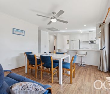 Open the Door to Easy-Care Living with Modern Comfort - Photo 1