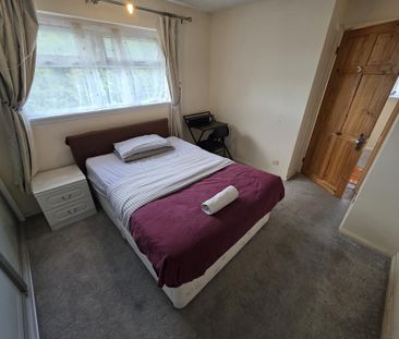 4 bedroom house to rent - Photo 1