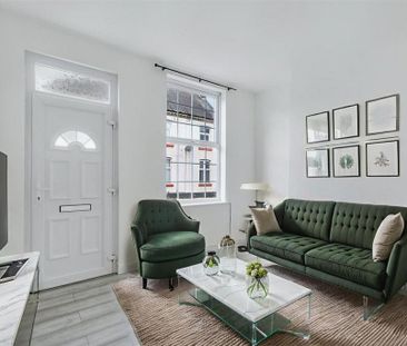 2 bedroom terraced house to rent - Photo 1