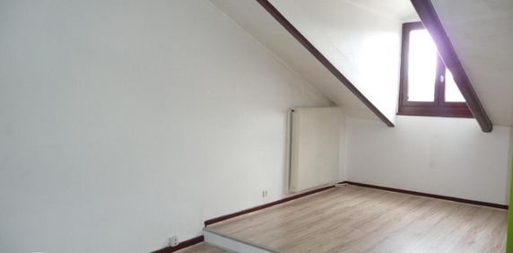 Location Appartement 2 pièces 52m² ST ETIENNE 42000 - Photo 2