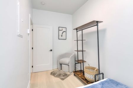 2080 avenue Lincoln - Charming 2-Bedroom Home in a Great Location - Photo 5