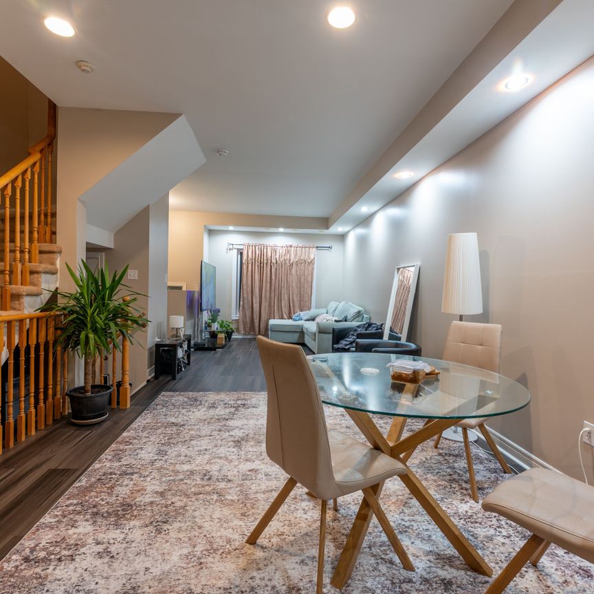 For Lease - 1250 St. Martins Drive Unit# 12, Pickering, Ontario - Photo 1