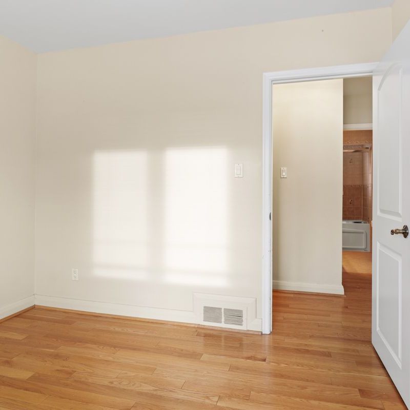 For Lease - 16 Orlon Crescent Unit# ENTIRE, Richmond Hill, Ontario - Photo 1