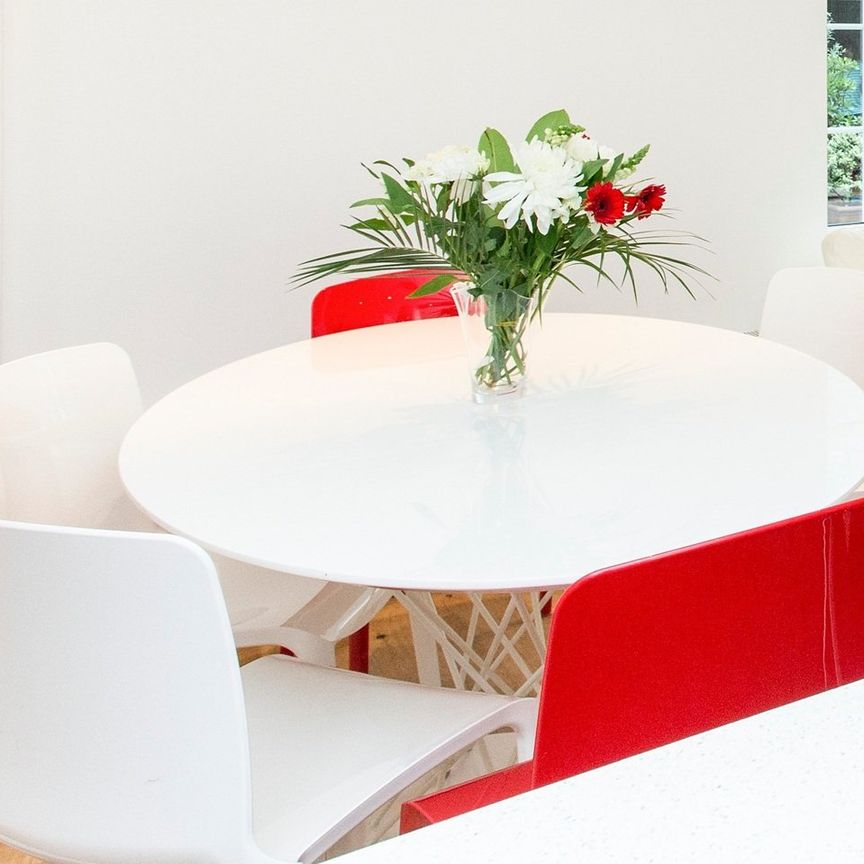 3 Bed Terraced House, Huntsworth Mews, NW1 - Photo 1