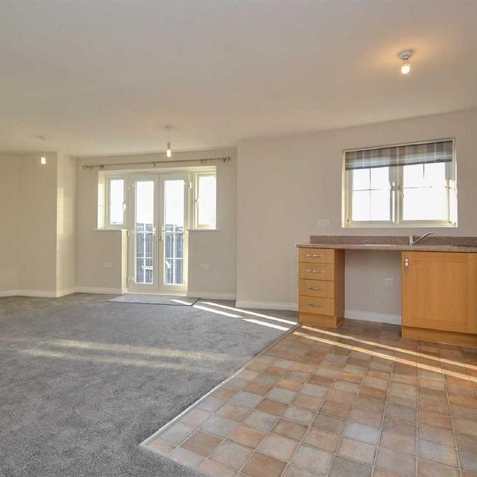 3 bedroom apartment to rent - Photo 1