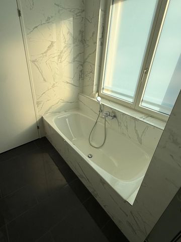 Sie können sofort einziehen – Aussichtslage – 4.5 Zimmer mit toller Ausstattung - Foto 4