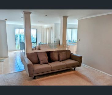 Great Family Home in the upside of Hillside - Photo 2