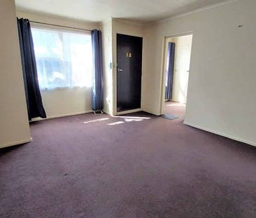 2 Bedroom Flat in Whitiora - Photo 1