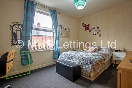 4 Bedroom Mid Terraced House for rent in Ashville Terrace - Photo 5