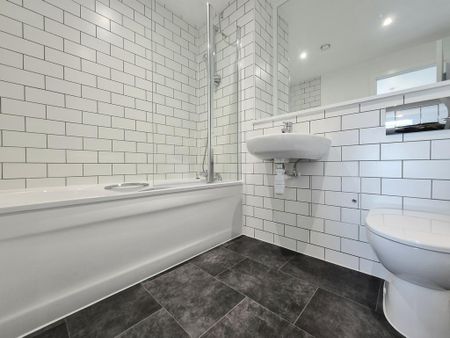 2 bedroom apartment to rent - Photo 5