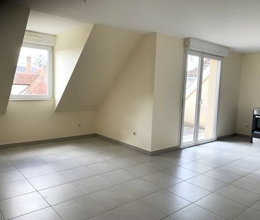 3P DERNIER ETAGE ASCENSEUR ET STATIONNEMENTS - Photo 4