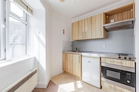 Studio to rent - Photo 4