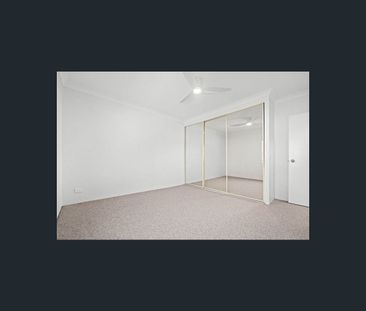 2/170-172 Gertrude Street, Gosford, NSW 2250 - Photo 3