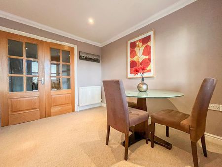 2 bedroom flat to rent - Photo 3