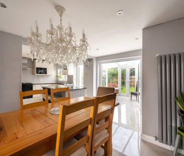 4 bedroom detached house to rent - Photo 6