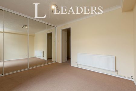 1 bedroom flat to rent Dyke Drive, Orpington, BR5 - Photo 5